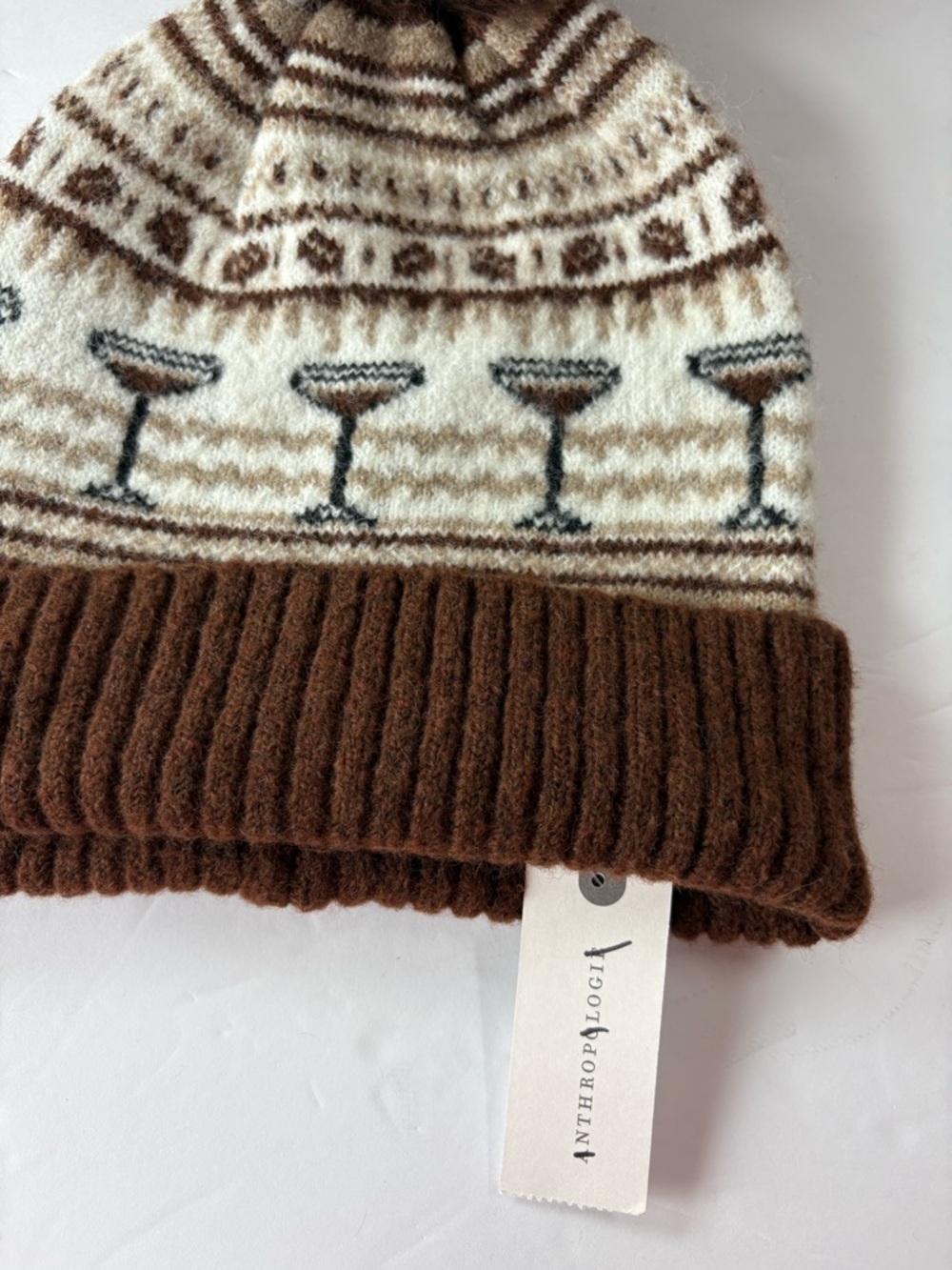 NWT Anthropologie Maeve Fairisle Holiday Libations Icon Beanie - Picture 3 of 10